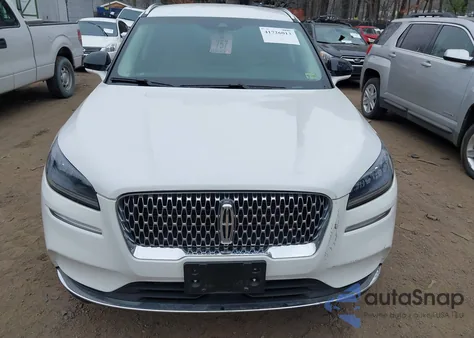 2022 Lincoln Corsair Standard из США, поврежденный, VIN 5LMCJ1D94NUL19743